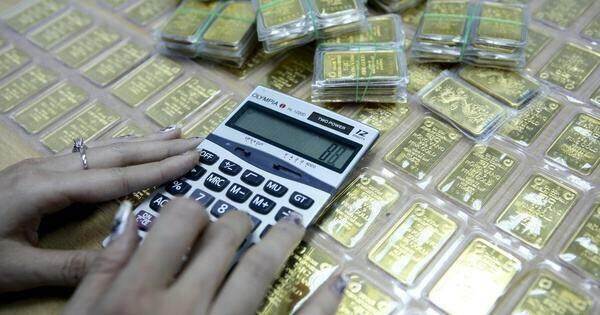 Mua bán vàng miếng phải xuất hóa đơn, phòng chống rửa tiền