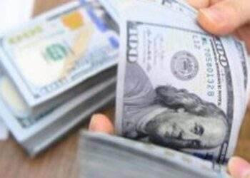 Thị trường tự do tiến sát 26.000 VND/USD