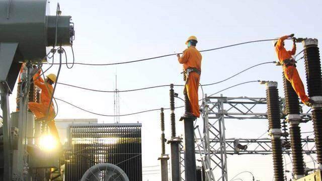 Tiêu thụ điện toàn quốc tiếp tục lập kỷ lục mới
