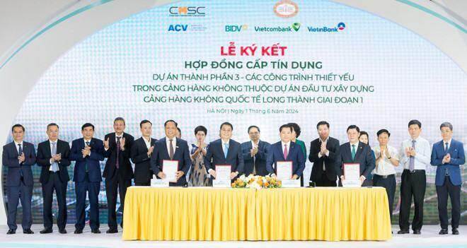 Vietcombank cấp tín dụng 1 tỷ USD cho dự án Cảng hàng không quốc tế Long Thành 