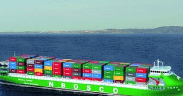 Trung Quốc đóng tàu container điện lớn nhất thế giới