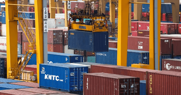 Lần đầu tiên sau 6 quý, Mỹ trở thành thị trường xuất khẩu lớn nhất của ASEAN, Việt Nam dẫn đầu danh sách trong quý 1