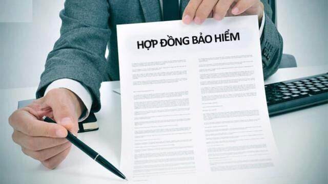 Doanh thu phí bảo hiểm nhân thọ khai thác mới giảm trên 30% sau 4 tháng đầu năm