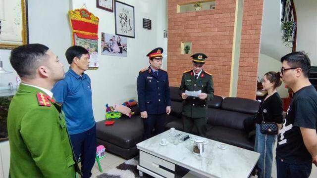 Phạt nặng với tội phạm mua bán trái phép hóa đơn và trốn thuế