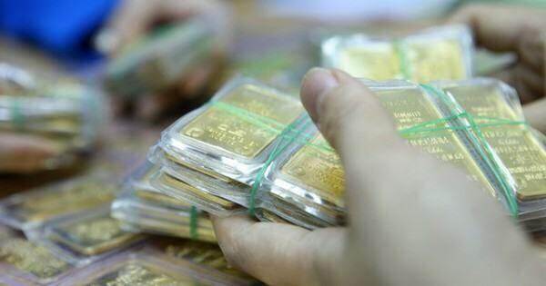 Vượt qua hàng nghìn người đặt mua thành công nhưng đến nhận vàng muộn 30 phút sẽ bị hủy