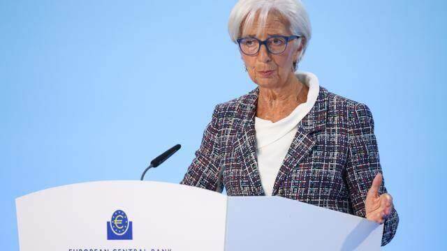 ECB để ngỏ khả năng giảm lãi suất vào tháng 9