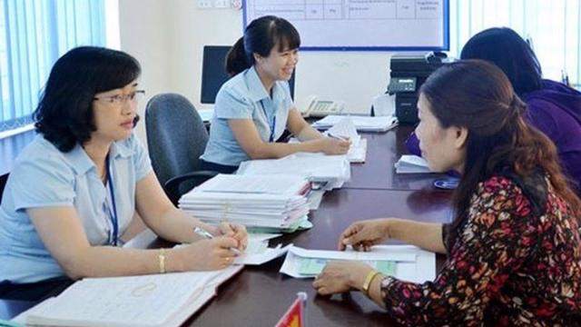 Nữ lãnh đạo, quản lý của Hà Nội và TP. HCM được nghỉ hưu ở tuổi cao hơn