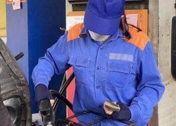 Thế giới tiếp tục tăng mạnh, trong nước giảm lần 3 liên tiếp