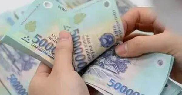 Lãi suất tiền gửi tiết kiệm tại các ngân hàng tiếp tục tăng