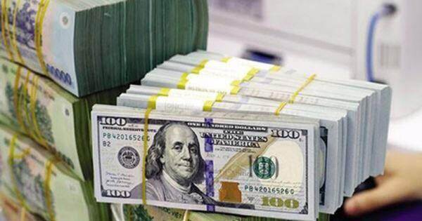 Đề xuất giữ nguyên lãi suất 0% với tiền gửi bằng USD