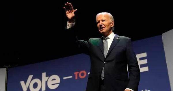 Nhiều thành viên đảng Dân chủ công khai kêu gọi ông Biden kết thúc chiến dịch tranh cử