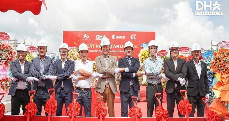 Cất nóc dự án căn hộ D-Aqua quận 8