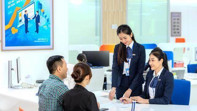 Fitch Ratings lần đầu xếp hạng tín nhiệm Sacombank với triển vọng ổn định