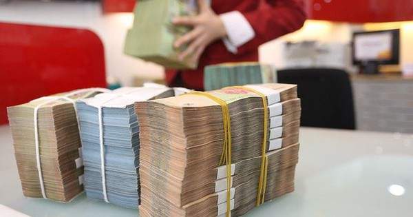 Gửi tiết kiệm tại ngân hàng nào hưởng lãi suất trên 7%/năm, không kèm điều kiện tiền tỷ?