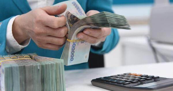 Một ngân hàng vừa tăng lãi suất tiết kiệm lên mức cao nhất hệ thống