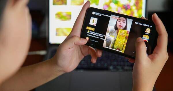 Tỷ lệ thâm nhập của TikTok tại Việt Nam cao kỷ lục, YouTube ngày càng "hụt hơi"