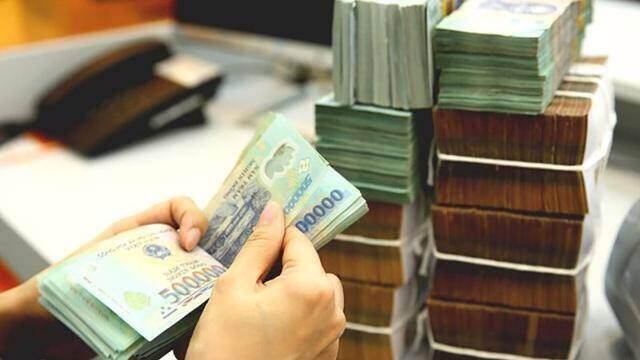 Ngân hàng Nhà nước cho phép ngân hàng tự "nới room" tín dụng