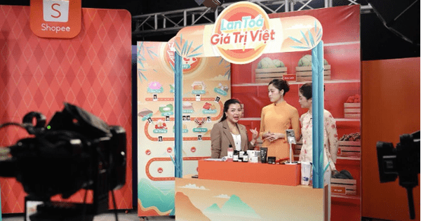 Tinh Hoa Việt Du Ký đạt kỷ lục hơn 10 nghìn đơn hàng bán ra ngày 15.9