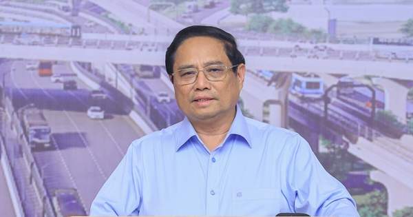 “Vượt nắng, thắng mưa, không thua gió bão” để hoàn thành 3.000 km đường cao tốc