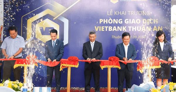Vietbank và “cú đúp” trong ngày khai trương Điểm Giao dịch thứ 119 – Phòng Giao dịch Vietbank Thuận An