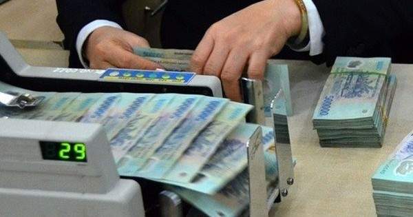 4 ngân hàng trả lãi tiết kiệm trên 7%/năm trong tháng 9