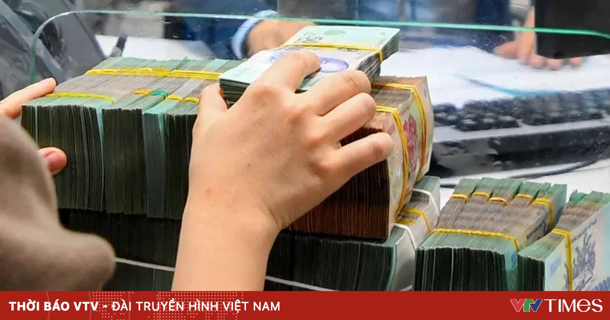Lãi suất liên ngân hàng giảm tạo dư địa tăng trưởng tín dụng