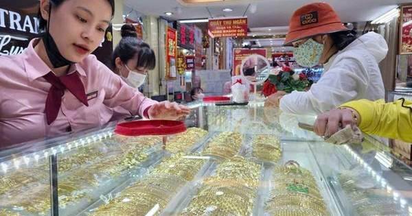 Cử tri Đà Nẵng hiến kế kiểm soát giá vàng