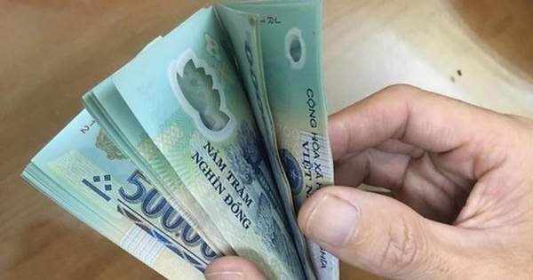 Một nhà băng bị kiểm soát đặc biệt tăng lần 3