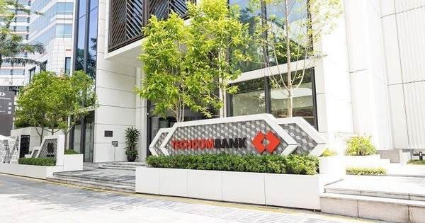 Hậu "ly hôn nghìn tỷ", Techcombank có tìm người mới?