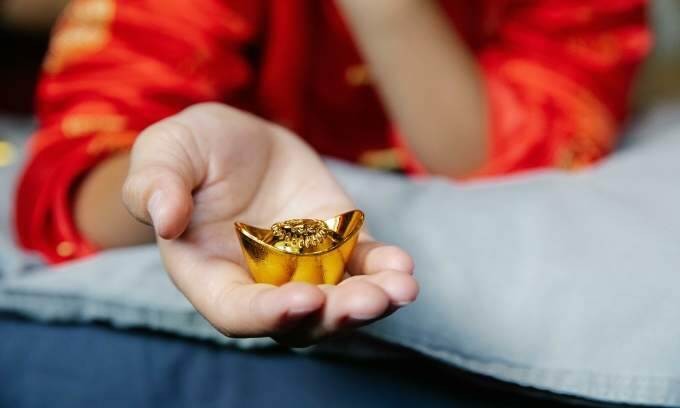 Mother-in-law demands return of 4 out of 5 taels of gold gifted to bride at wedding