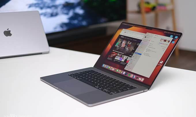 MacBook Air price slashed by 12%