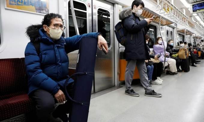 Seoul Metro apologizes for calling Chinese tourists ‘villains’
