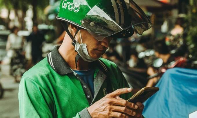 Singapore man uses fake Grab receipts and timesheets to defraud employers US$18,000