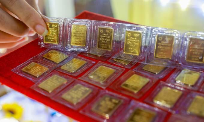 Vietnam gold price’s rally continues as global rates jump