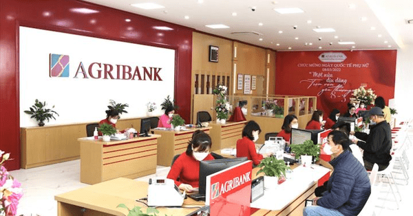 Khách hàng Agribank chú ý trường hợp sẽ không thể rút tiền tại quầy từ ngày 1/1/2025