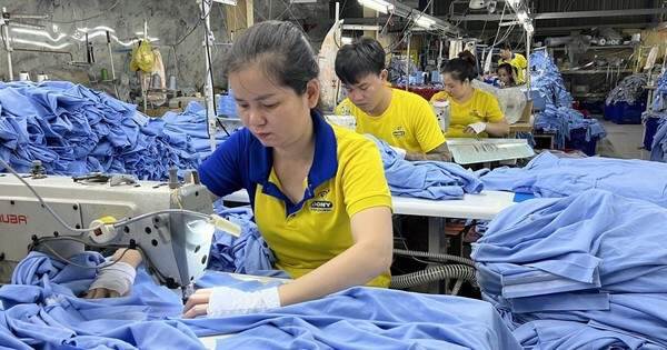 Nơi rủng rỉnh, chỗ trắng tay...