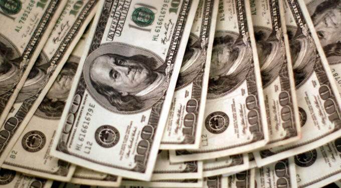 Dollar gains little over dong 1 Dollar gains little over dong