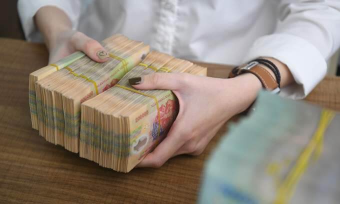 Individuals with $2,000 tax debt might be banned from leaving Vietnam
