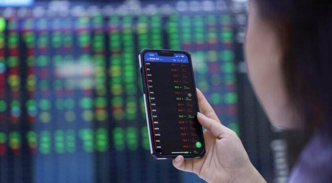 Stocks drop after 3 rising sessions