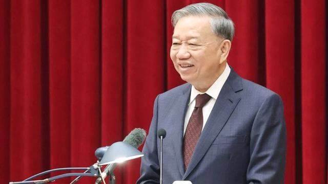 Tổng Bí thư Tô Lâm: Tập trung khẩn trương tham mưu việc tinh gọn tổ chức bộ máy