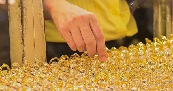 Giá vàng SJC, giá vàng nhẫn hôm nay ngày 4/12