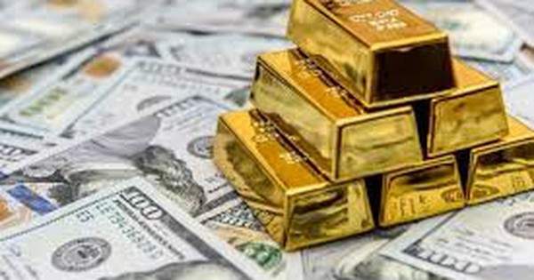 Động thái tăng giá ‘hút’ vàng, USD phải can thiệp