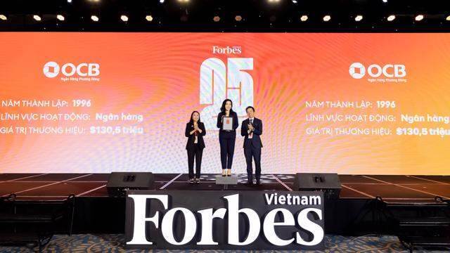 OCB được vinh danh Top 25 thương hiệu niêm yết dẫn đầu năm 2024