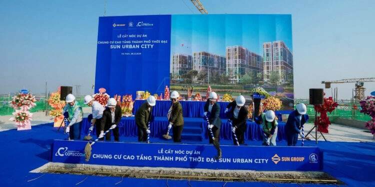 Tòa căn hộ cao tầng tại Sun Urban City Hà Nam cất nóc vượt tiến độ 1 Tòa căn hộ cao tầng tại Sun Urban City Hà Nam cất nóc vượt tiến độ