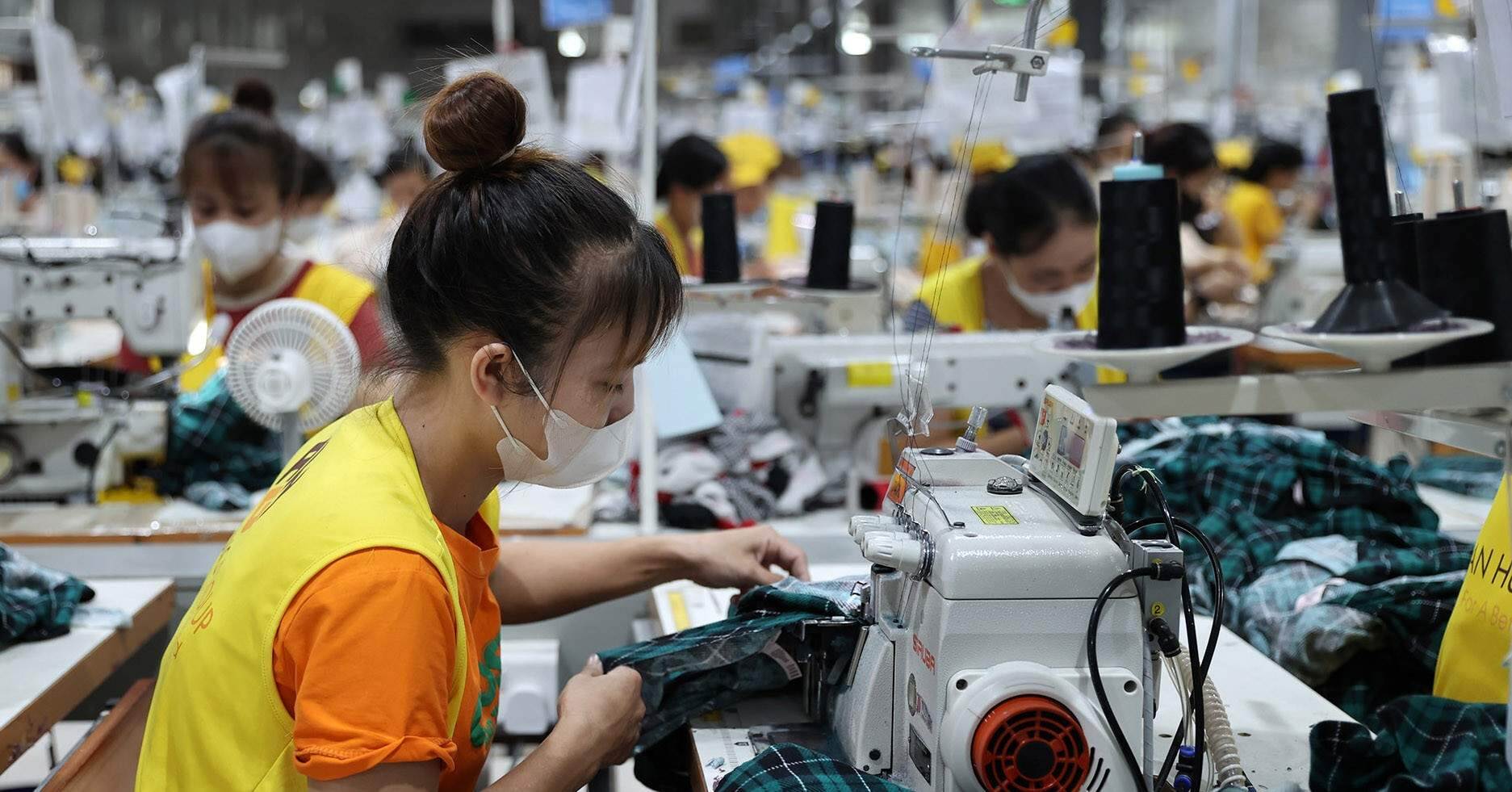 ‘Nâng chất’ cán bộ công đoàn cơ sở, tạo niềm tin cho đoàn viên, người lao động