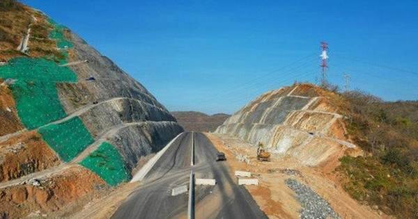 Bộ giao thông Vận tải kiến nghị Thủ tướng gỡ khó vật liệu cho cao tốc Vĩnh Hảo