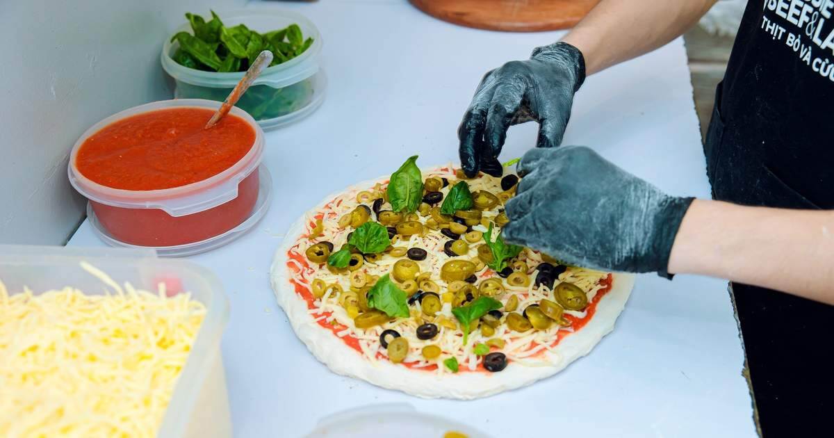 Quán pizza tại Đà Nẵng chuẩn vị Âu, ‘hút’ khách du lịch nước ngoài