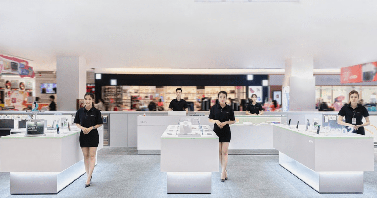 Thấy gì sau kế hoạch mở rộng hệ thống OPPO Shop