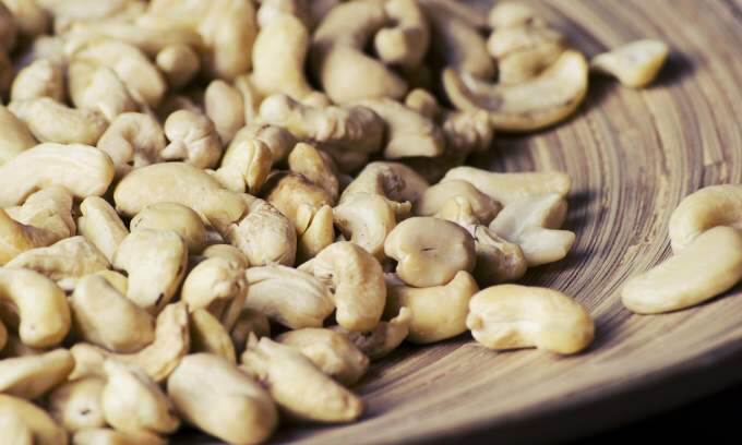 Vietnamese cashew exports to US surpass $1B in 2024