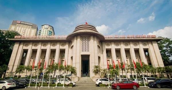 USD vẫn quá mạnh, nhiều tổ chức dự báo NHNN sẽ tăng lãi suất điều hành trong năm 2025